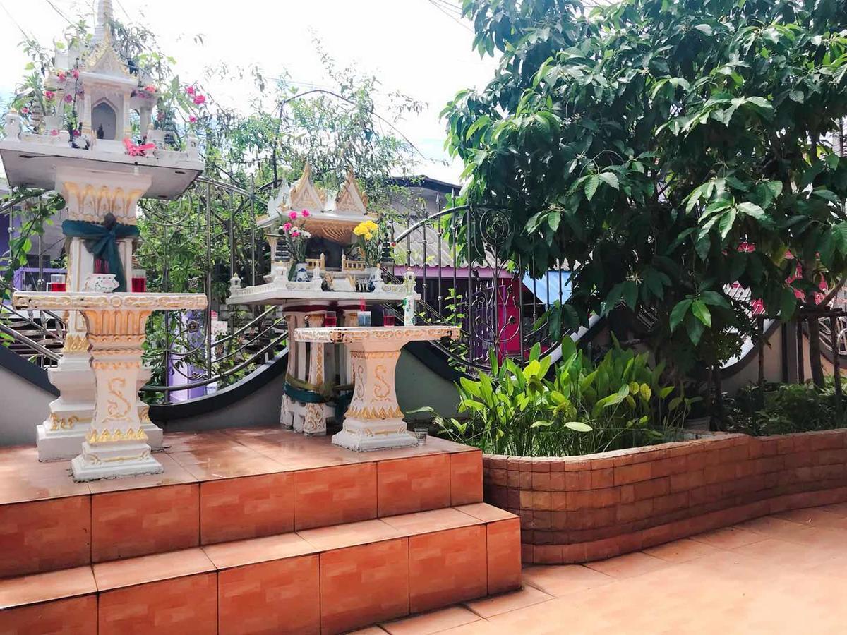 Marin House Pattaya Apartamento Exterior foto